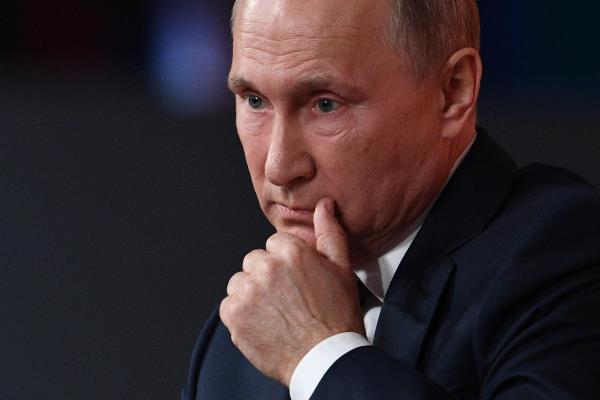Путин на выборах в МГД не будет голосовать ни за официального, ни за скрытого «единоросса»?