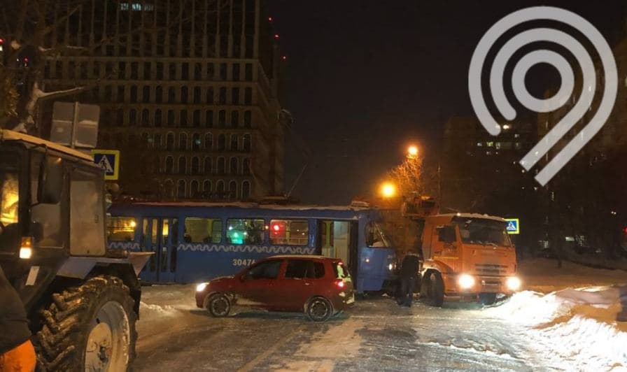 На северо-западе Москвы изменен маршрут трамвая из-за ДТП