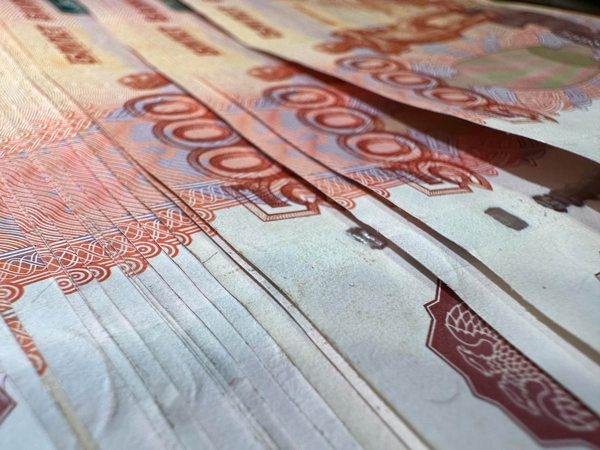 Курс рубля и нефтегазовые доходы могут измениться к концу года