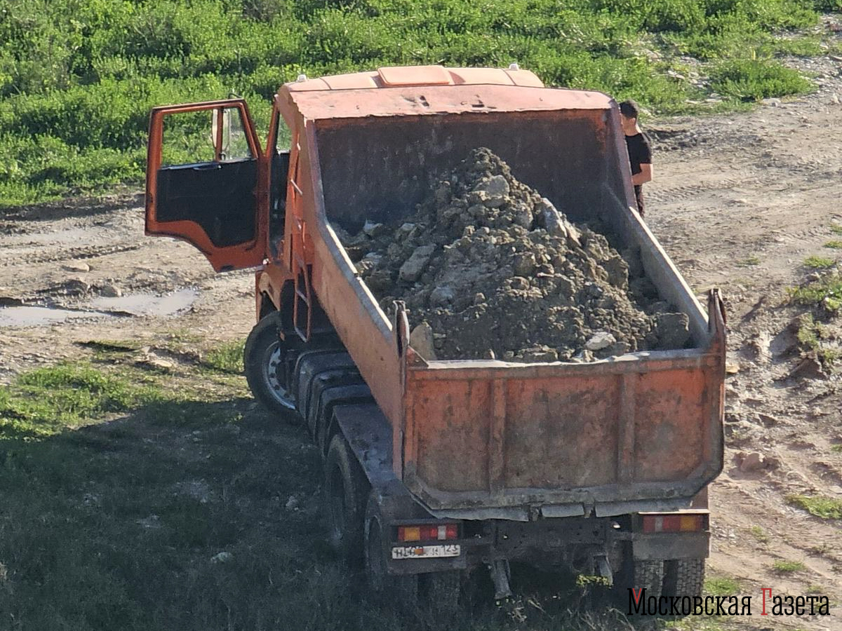 Установлены нарушители, организовавшие в Сочи опасную свалку Установлены нарушители, организовавшие в Сочи опасную свалку