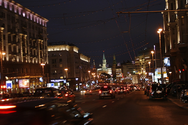 В Москве изменилась схема движения автотранспорта на семи улицах