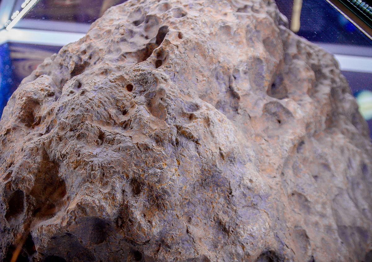 Бизнес на метеоритах: можно ли заработать на космических камнях