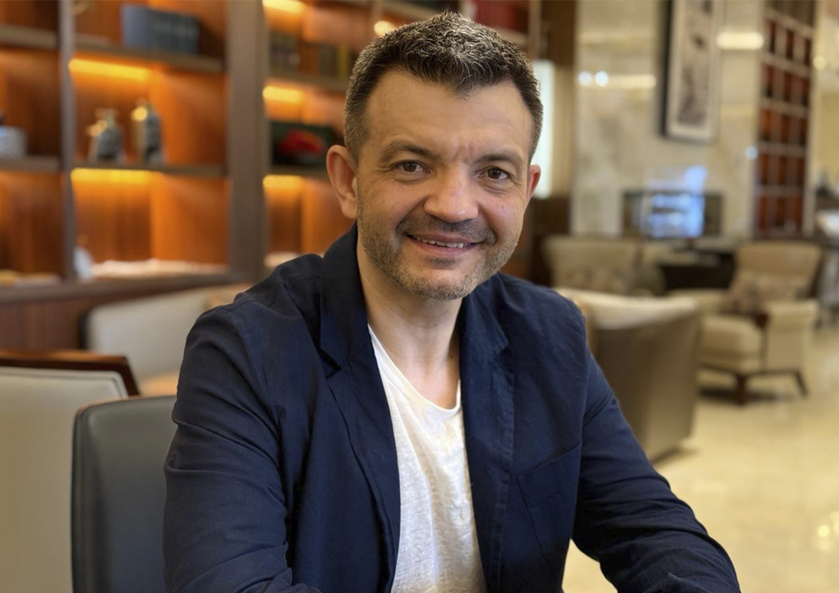 Психолог Валерий Ивановский рассказал, почему трудно просить прощения