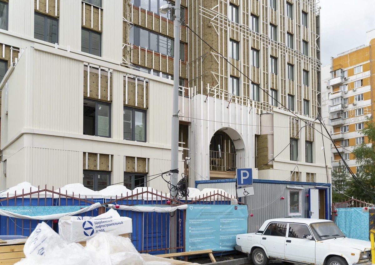 Капремонт взрослой поликлиники в Выхино-Жулебино близится к завершению