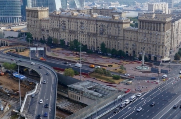 Первую платную трассу в Москве помогут строить арабы