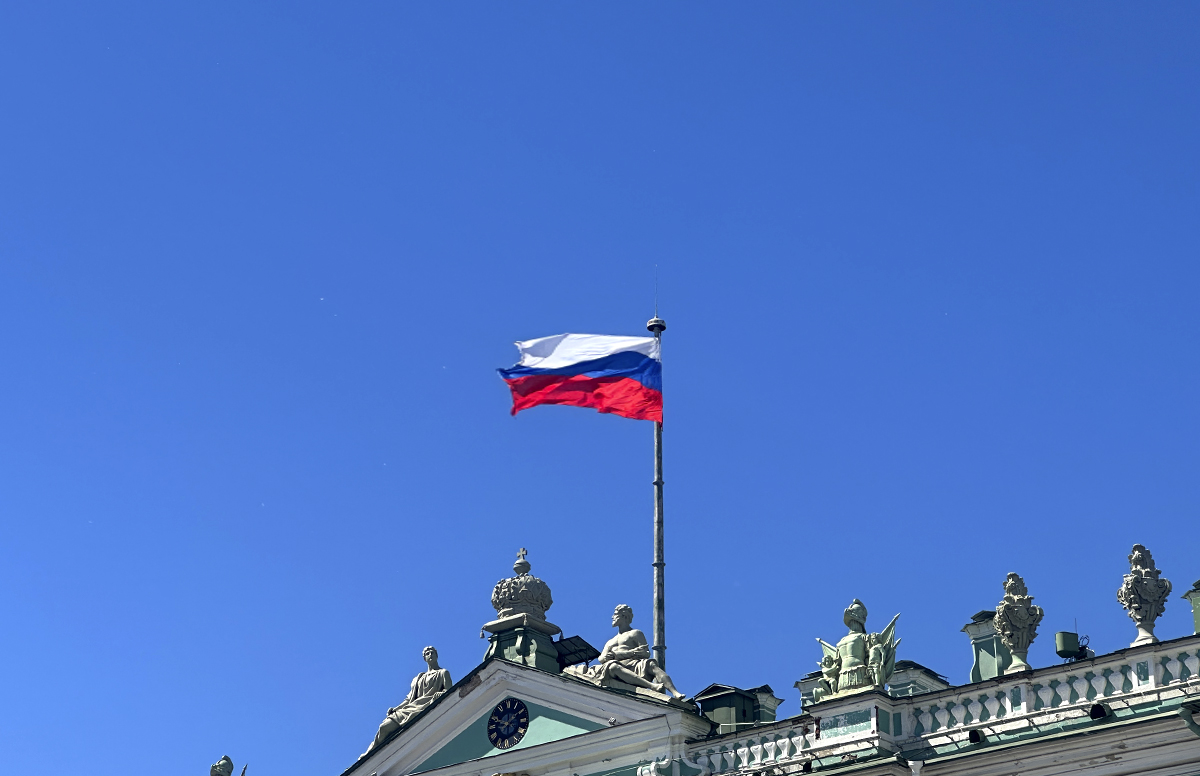 Россия находится в уникальной, но рискованной позиции из-за ситуации с нефтью
