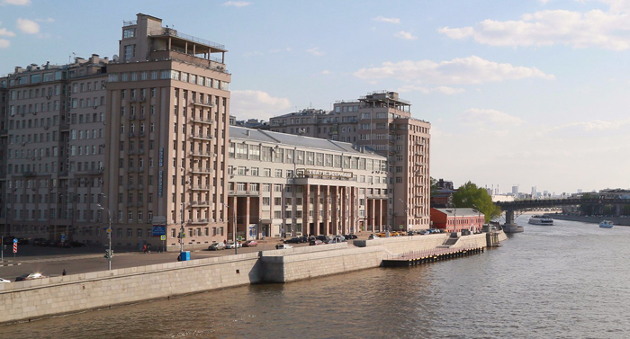 В Москве на реставрацию театра Эстрады выделили более 2 млрд рублей