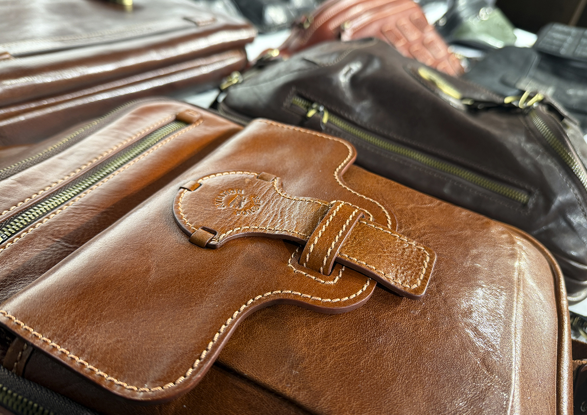 Итальянское качество, русская душа: как сумки стали символом мужской энергии