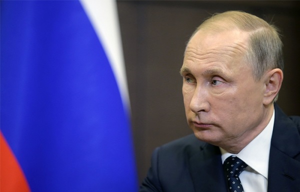 Путин одобрил пилотный проект учета налогов для самозанятых