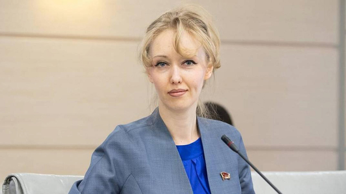 Депутат Мосгордумы Екатерина Енгалычева сообщила, что провела ночь в автомобиле на стройке с «прекрасными соседями»