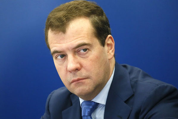 Медведев заявил о прекращении спада российской экономики