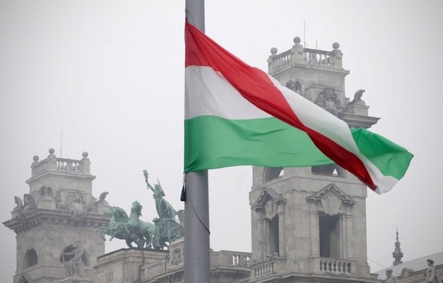 Будапешт отомстил Киеву за язык