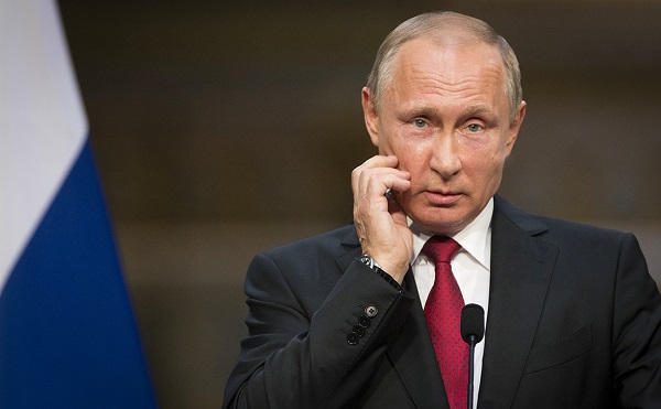 ВЦИОМ: рейтинг Путина упал по новой методике