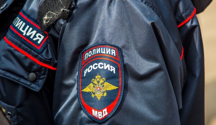 Боеприпасы, огнестрельное оружие и тротил изъяли правоохранители у двух москвичей