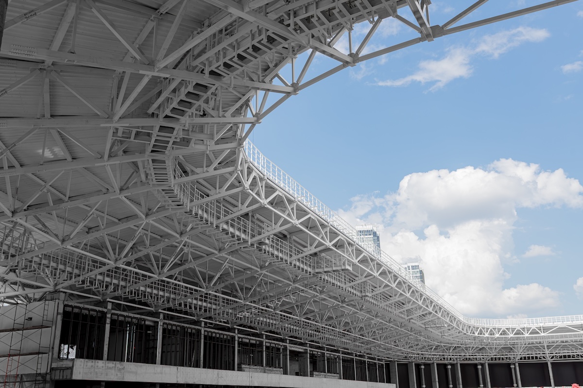 EVRAZ STEEL BUILDING смонтировал 2800 т металлоконструкций на стадионе «Торпедо» EVRAZ STEEL BUILDING смонтировал 2800 т металлоконструкций на стадионе «Торпедо»