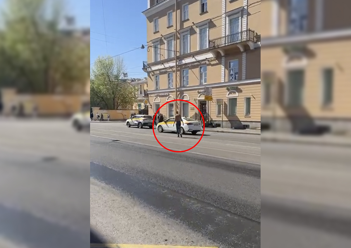 Бегающий по проезжей части полуобнаженный мужчина напугал петербуржцев