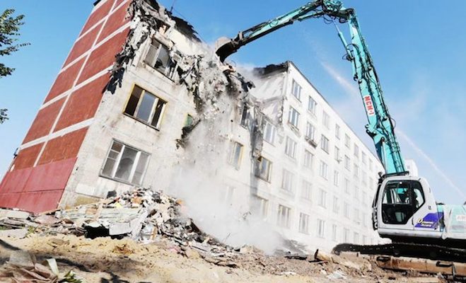 Снос пятиэтажек: насущная необходимость или нарушение прав москвичей?