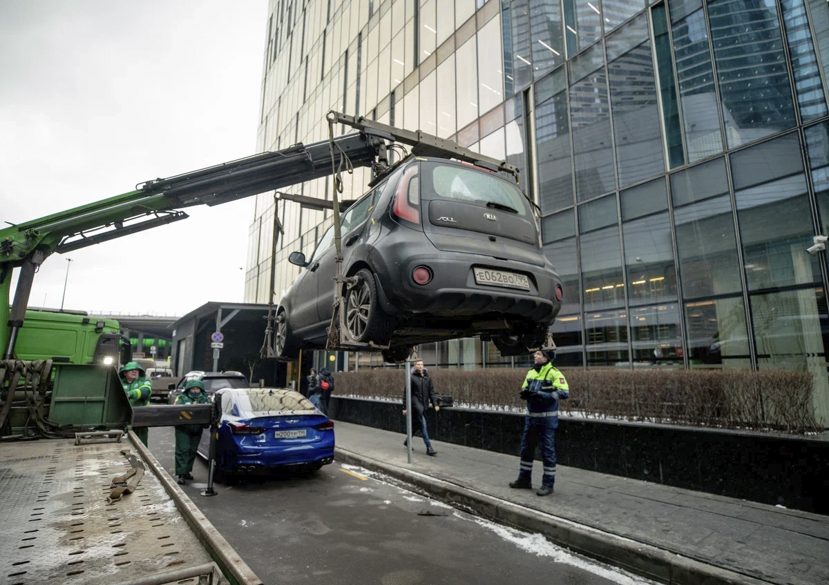 8 тыс. водителей в Москве избежали эвакуации автомобилей