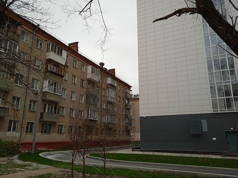 В МЧС не нашли оснований для проверки дома, включенного в программу реновации в районе Ивановское 