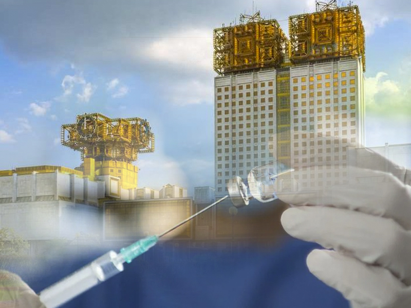 В РАН оценили эффективность современных вакцин от мутирующего «Омикрона» 