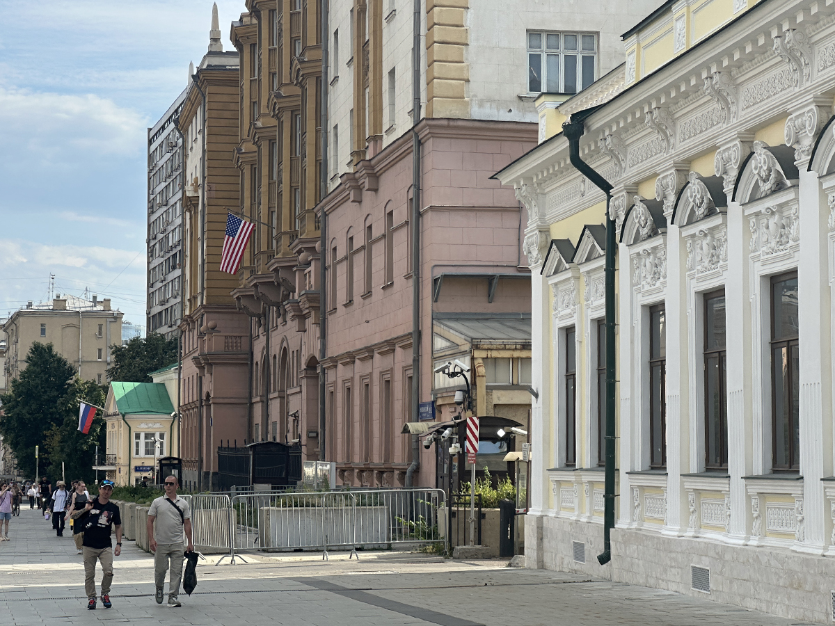 Эскалация торгового противостояния с США создает окно возможностей для России Эскалация торгового противостояния с США создает окно возможностей для России