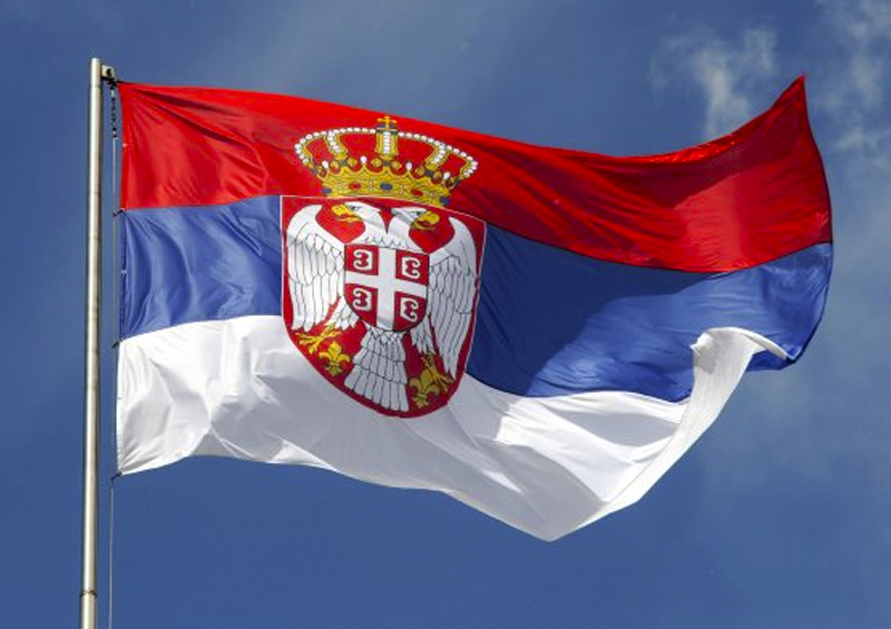 Эксперты оценили возможности Сербии сохранить паритет в отношениях с Западом и Россией