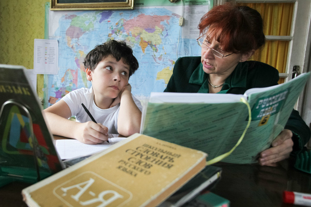Россияне отказываются отдавать детей в школы. В моду входит семейное образование