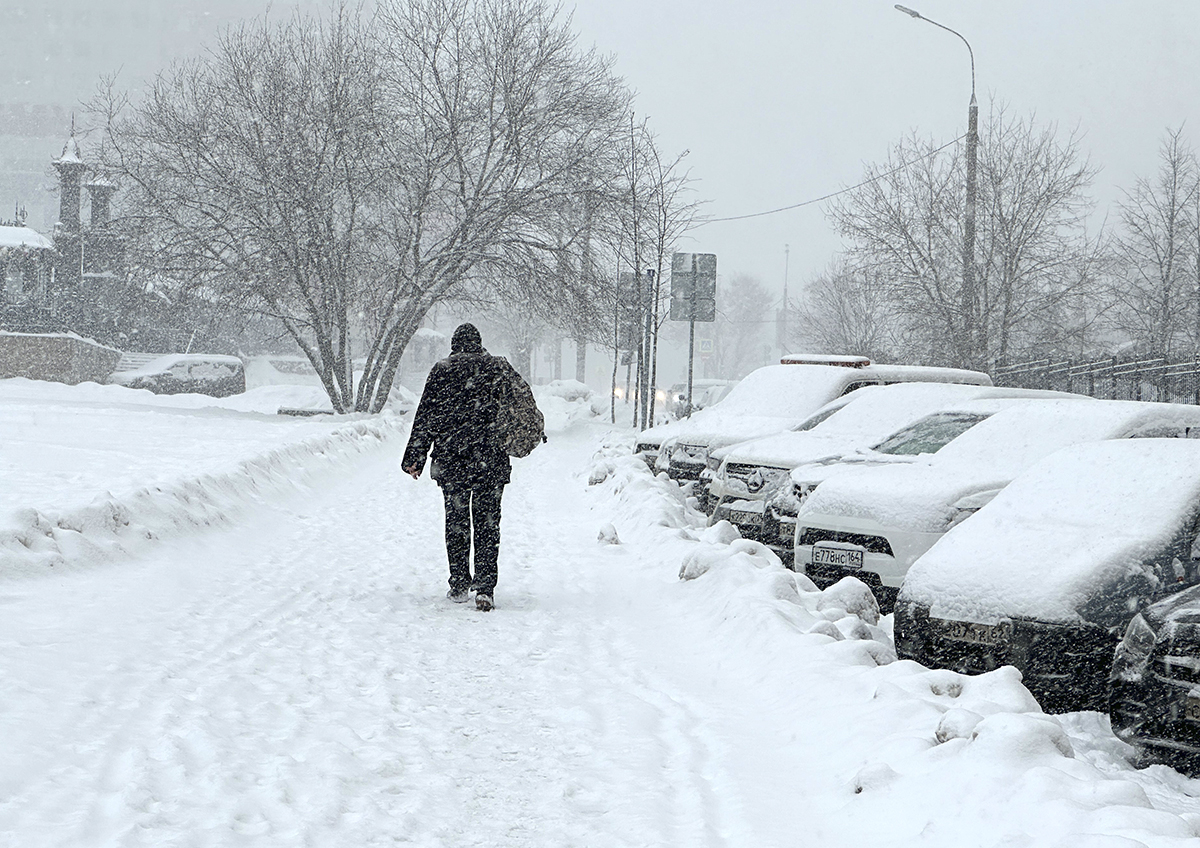 Ветеран МЧС Завьялов назвал правила безопасной поездки на автомобиле на дальние расстояния в сильные морозы