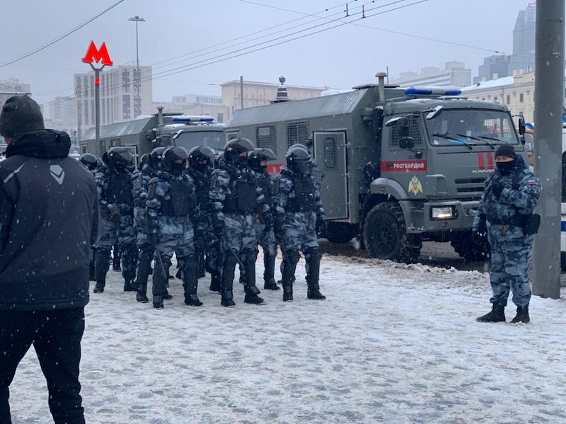 Вторая волна российского протеста: на востоке успокоилось, на западе обострилось