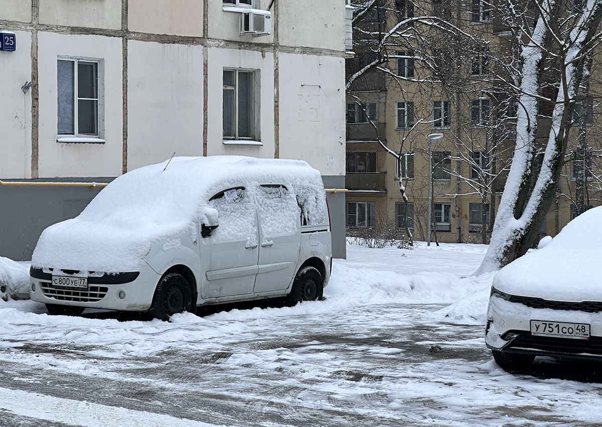 Россиянам дали советы, как правильно завести автомобиль в сильный мороз