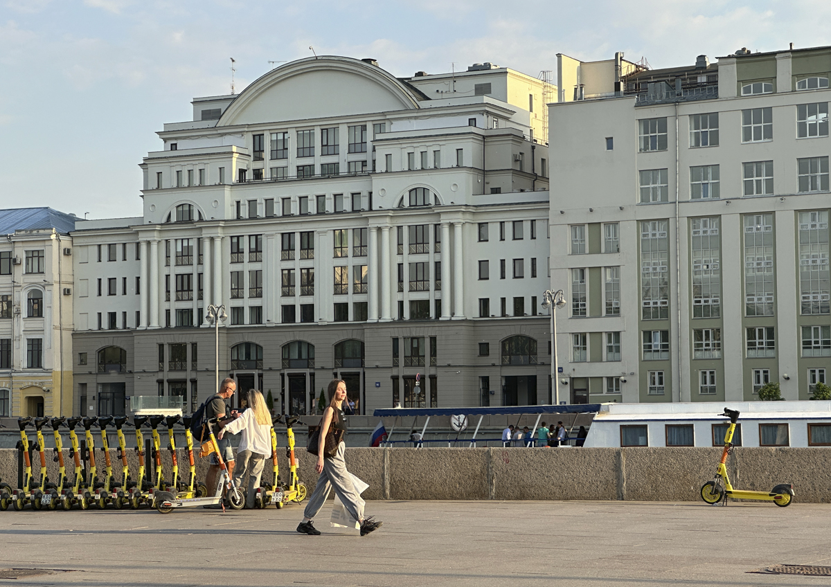 В Москве начался бархатный сезон В Москве начался бархатный сезон