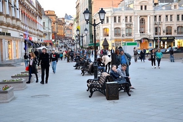 В столице предлагают ввести правила поведения на пешеходных улицах