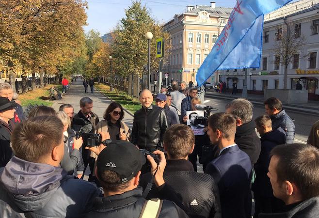 В Москве медики вышли на пикет к Минздраву РФ  