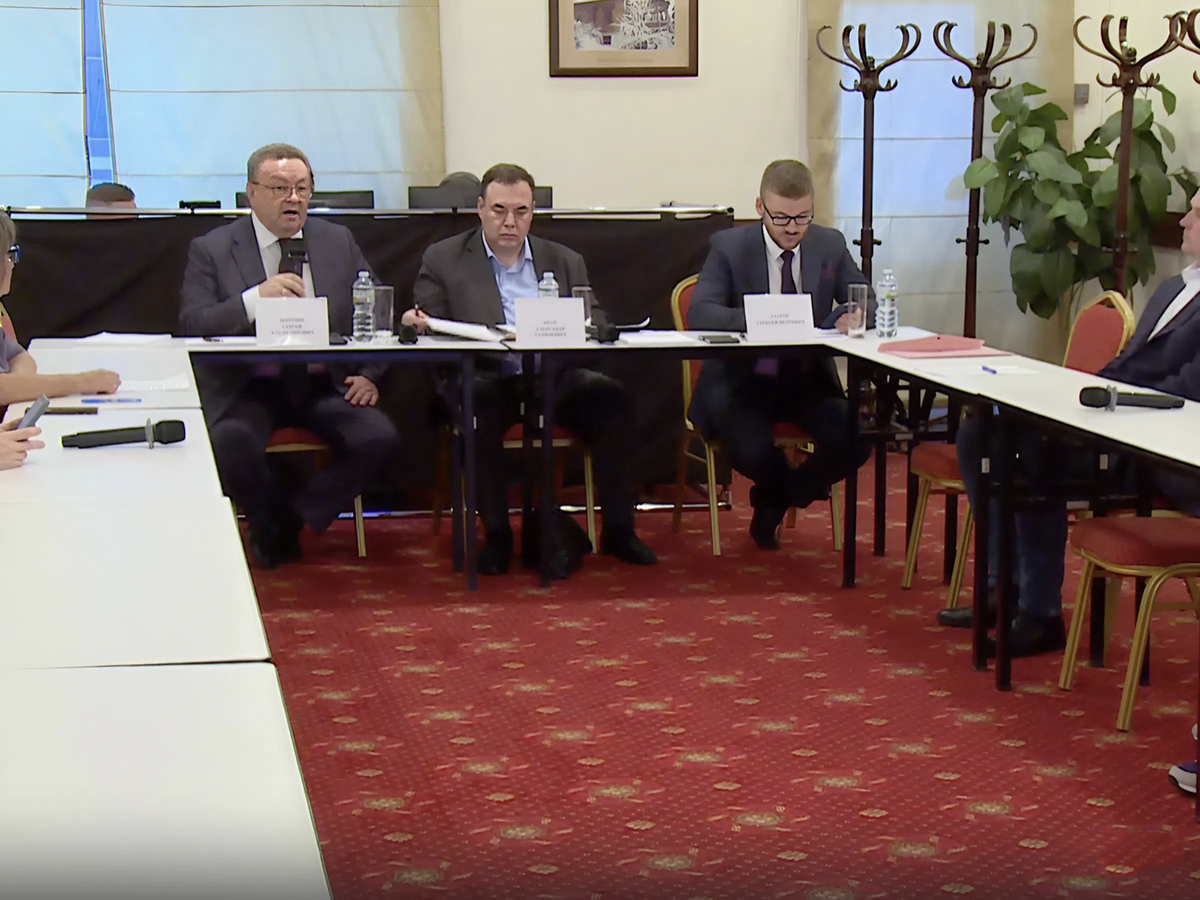 Депутатское сообщество Должанского района выступило в защиту Владимира Марахина