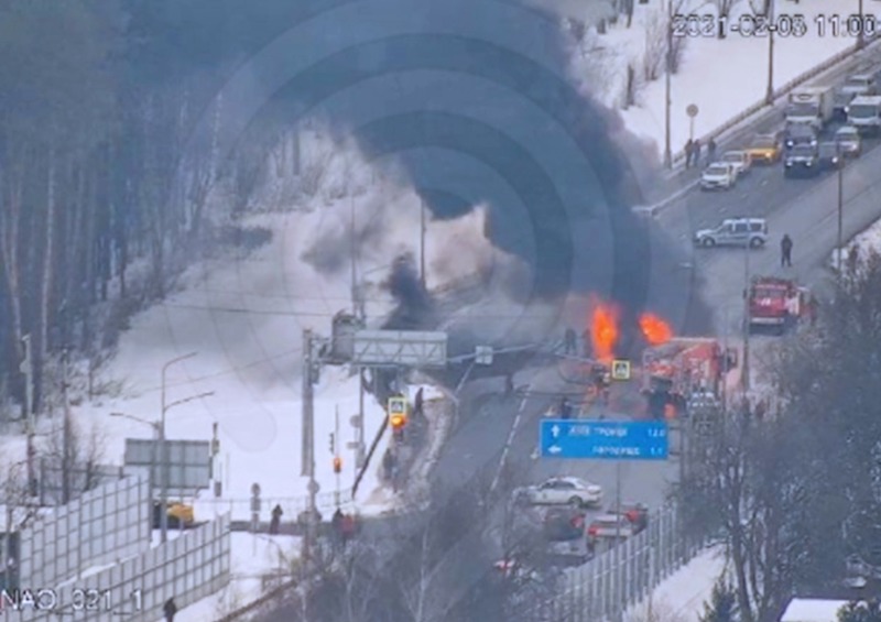В Новой Москве загорелась машина 