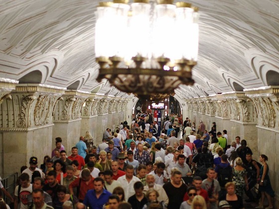 Москвичи должны опять потерпеть: метро на всех не хватает