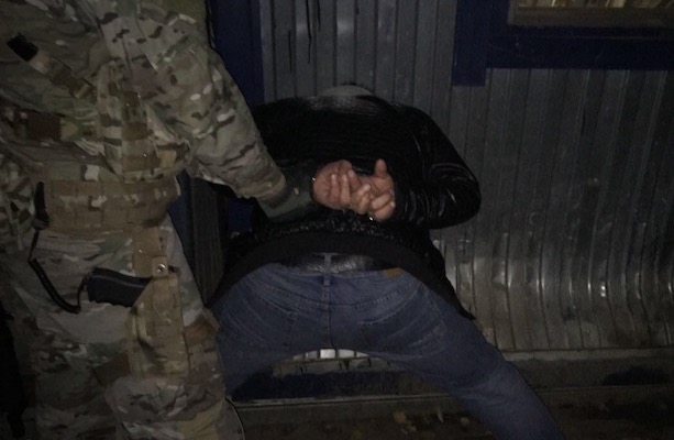ФСБ задержала боевиков ИГИЛ, готовивших теракты в московском метро и ТЦ