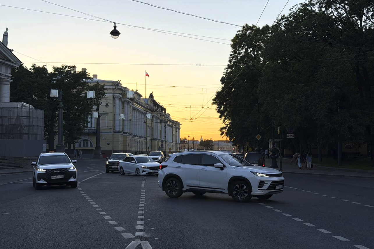 Открытое окно или кондиционер: что безопаснее в автомобиле в жару
