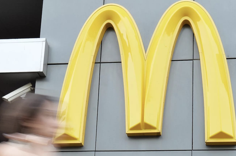 «Макдоналдс» вводит систему QR-кодов во всех ресторанах Москвы