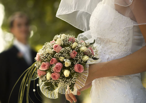Новобрачным столицы, сыгравшим свадьбу в парковых чек-поинтах, подарят путешествие в ОАЭ