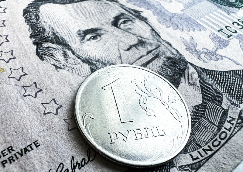 Экономисты объяснили, почему при растущем рубле не дешевеют продукты