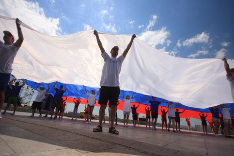 78 процентов россиян считают себя патриотами