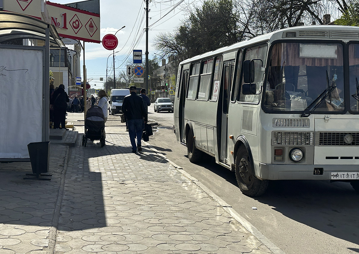 Трясет и качает: регионы «донашивают» автобусы за Москвой
