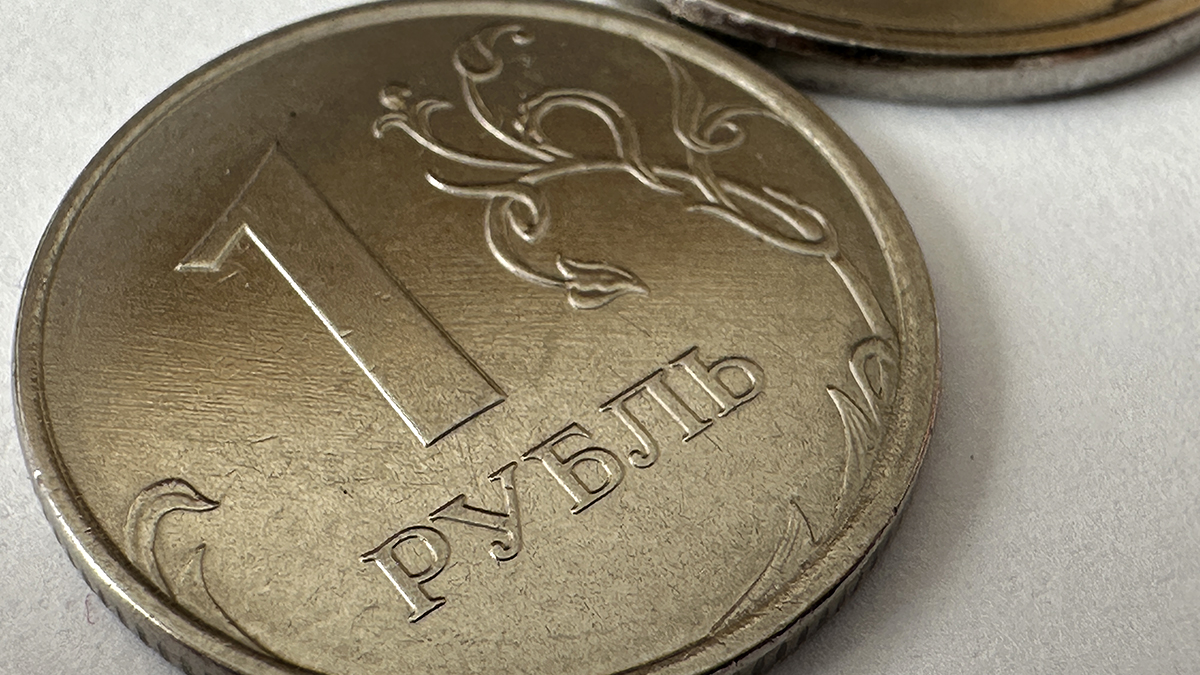 Рубль нащупал точку равновесия