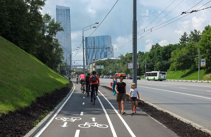 Эксперты: «Проблему велоинфраструктуры нужно решать на уровне города»