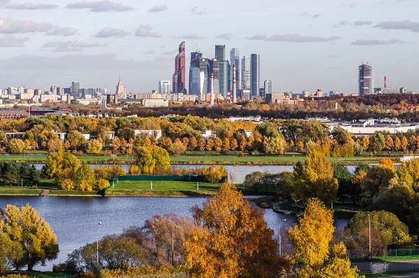 Не бабье и не лето: синоптики говорят о потеплении в Москве