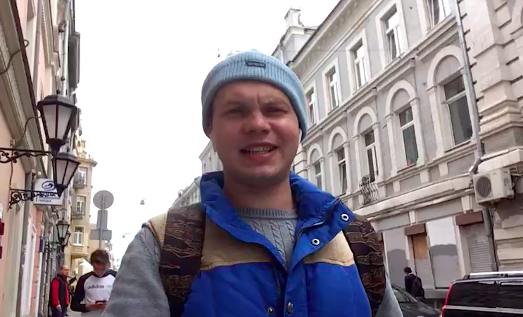 Метеоролог: «Если вы кутаетесь в пальто, глядя на серое небо, то скорее всего вы сейчас в Москве»