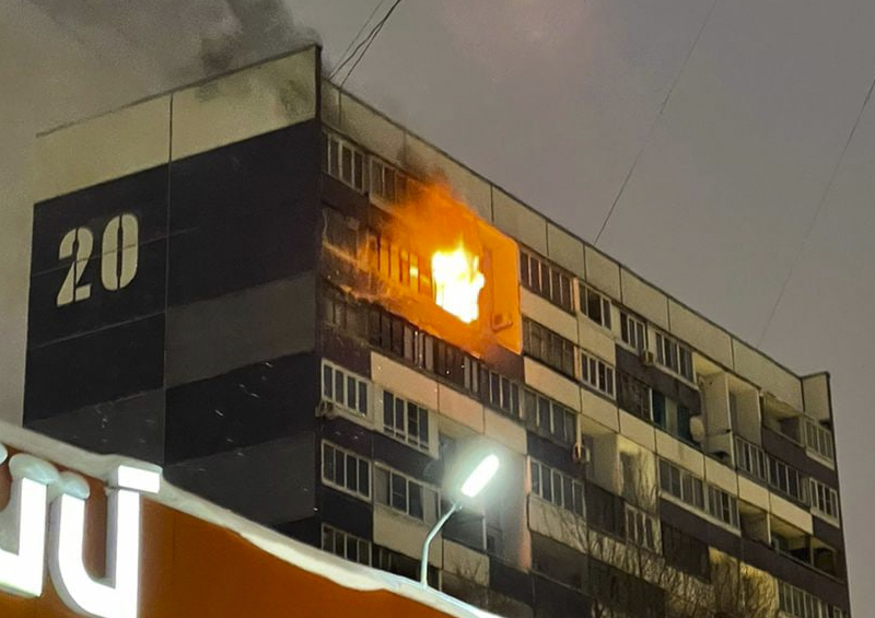 Китайское моноколесо стало причиной возгорания в квартире в Капотне