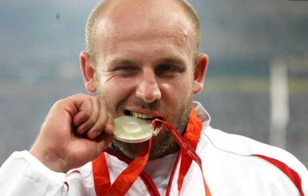 Польский призер Олимпиады в Рио продал свою медаль, чтобы спасти ребенка