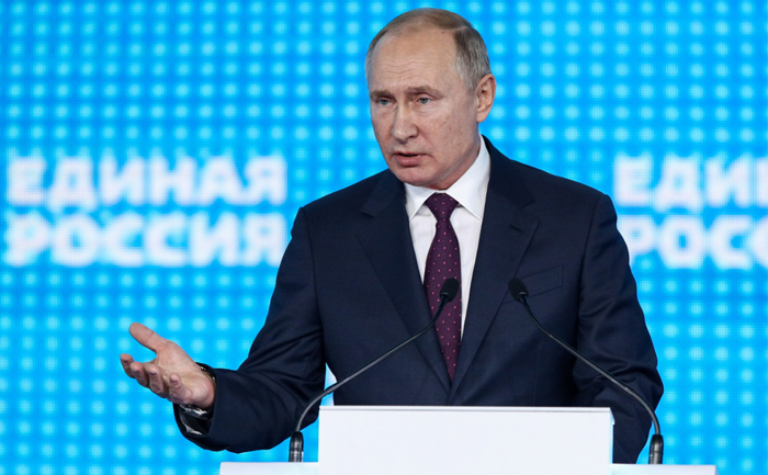 «Скорее всего, это план Б»: политологи оценили возможность того, что Путин возглавит списки «Единой России»